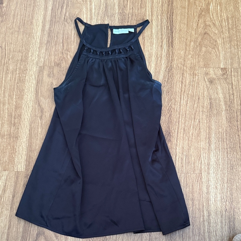 New York & Company Black Sleeveless Top